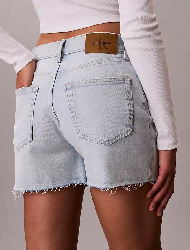 Pantalones cortos Denim midi de talle alto Pantalones cortos Denim midi de talle alto