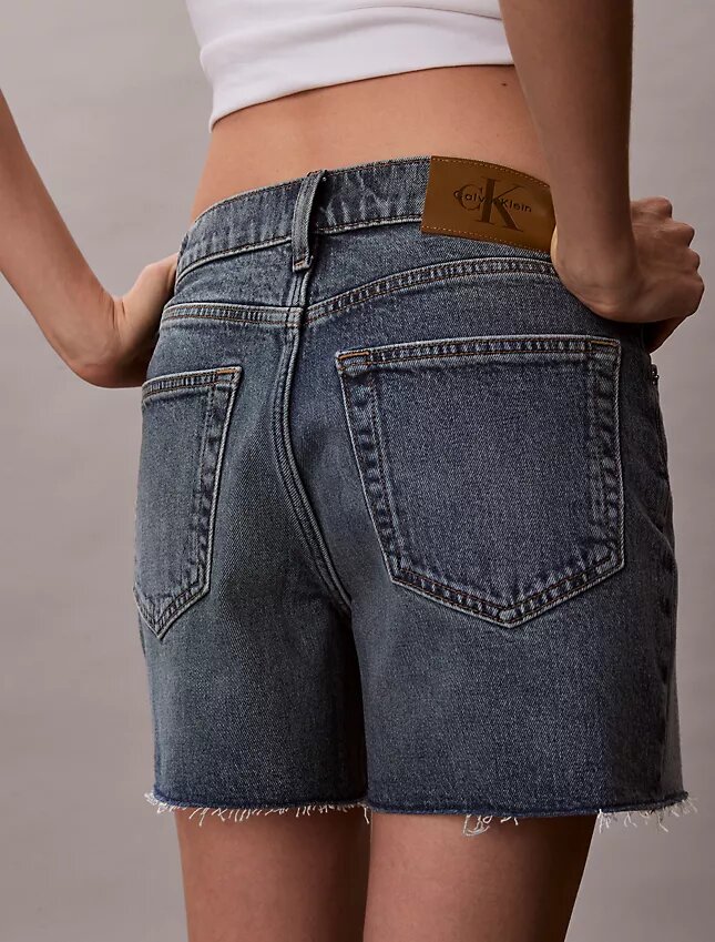 Pantalones cortos Denim midi de talle alto Pantalones cortos Denim midi de talle alto
