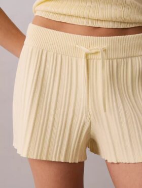 Pantalones cortos elásticos con ribete