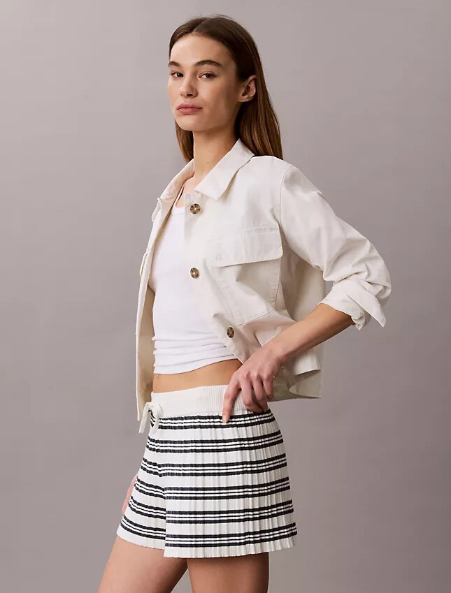 Pantalones cortos elásticos de canalé a rayas Pantalones cortos elásticos de canalé a rayas