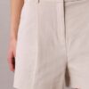 Pantalones cortos entallados de mezcla de lino Pantalones cortos entallados de mezcla de lino