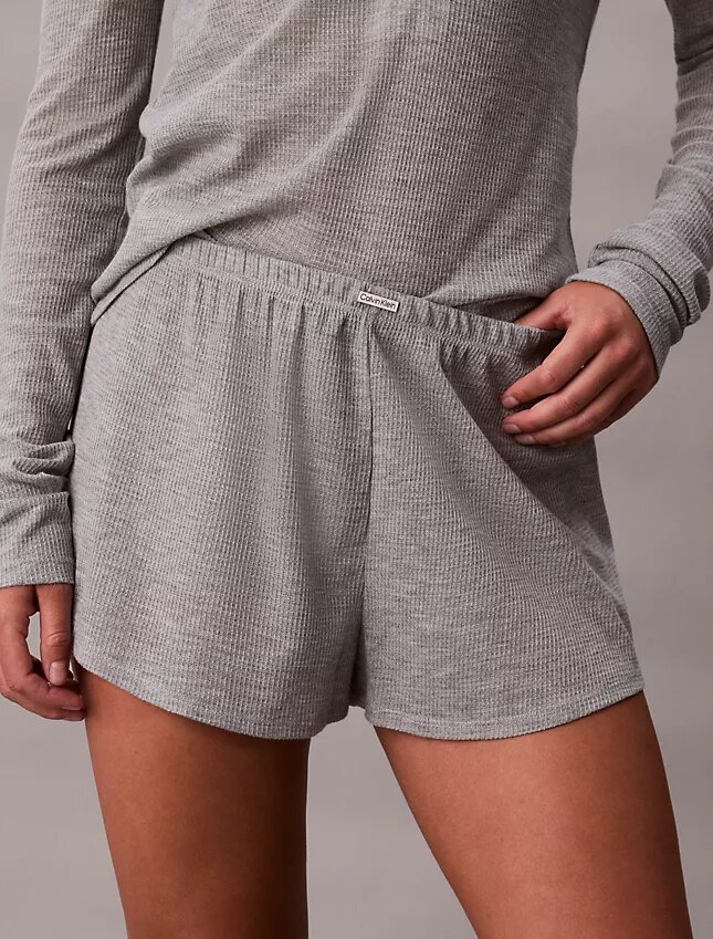 Pantalones cortos ligeros de punto waffle sin cremallera Pantalones cortos ligeros de punto waffle sin cremallera