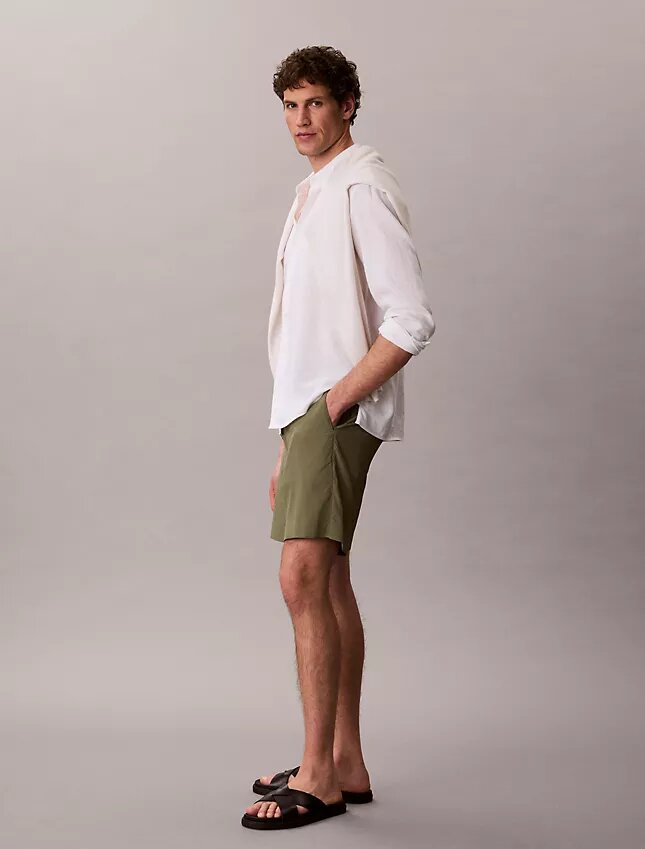 Pantalones cortos rectos de seersucker con cintura elástica de 18 cm Pantalones cortos rectos de seersucker con cintura elástica de 18 cm