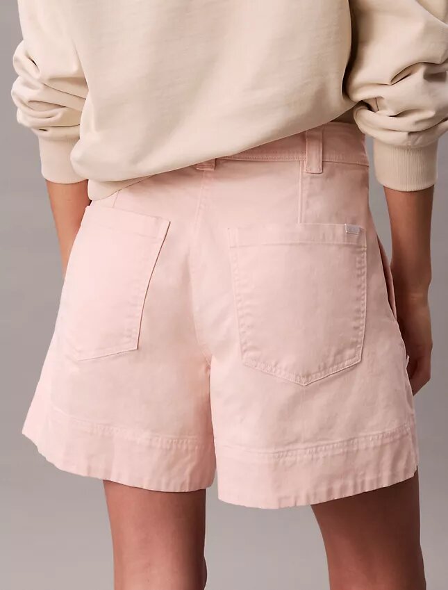 Pantalones cortos tipo bermuda de Cotton Stretch de algodón con pliegues Pantalones cortos tipo bermuda de Cotton Stretch de algodón con pliegues