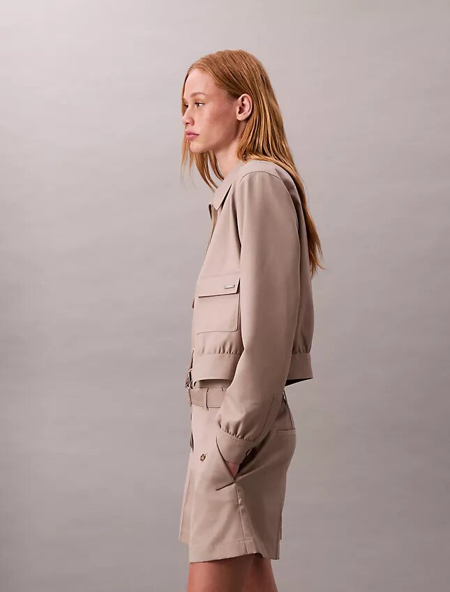 Pantalones cortos utilitarios de mezcla de lana con diseño en espiga Pantalones cortos utilitarios de mezcla de lana con diseño en espiga