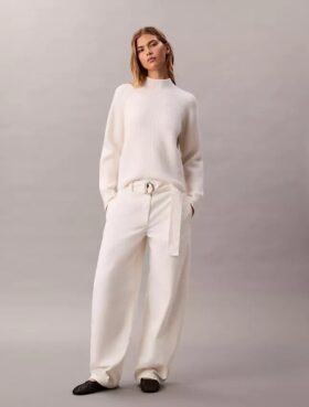 Pantalones de algodón con cinturón de cuero