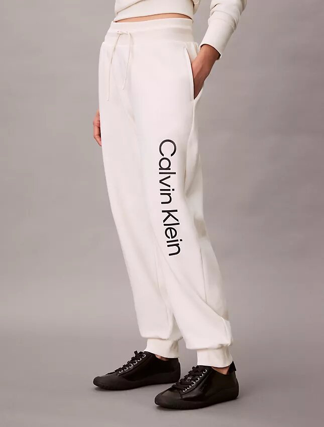 Pantalones de chándal con logo estampado Pantalones de chándal con logo estampado