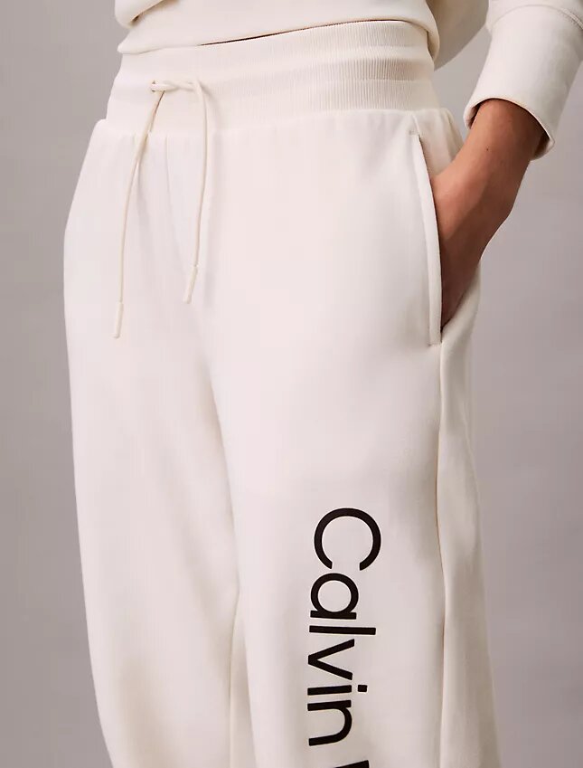 Pantalones de chándal con logo estampado Pantalones de chándal con logo estampado