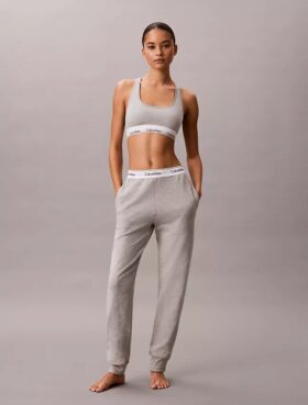 Pantalones de chándal de felpa modernos