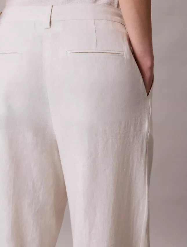 Pantalones de corte ancho a medida en mezcla de lino Pantalones de corte ancho a medida en mezcla de lino