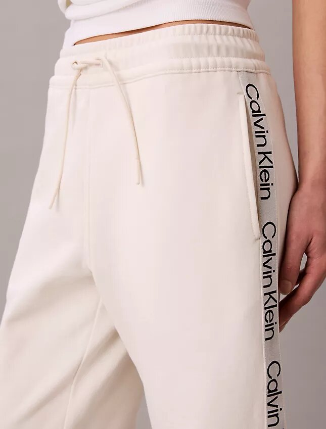 Pantalones de corte recto con cinta con el logotipo Pantalones de corte recto con cinta con el logotipo