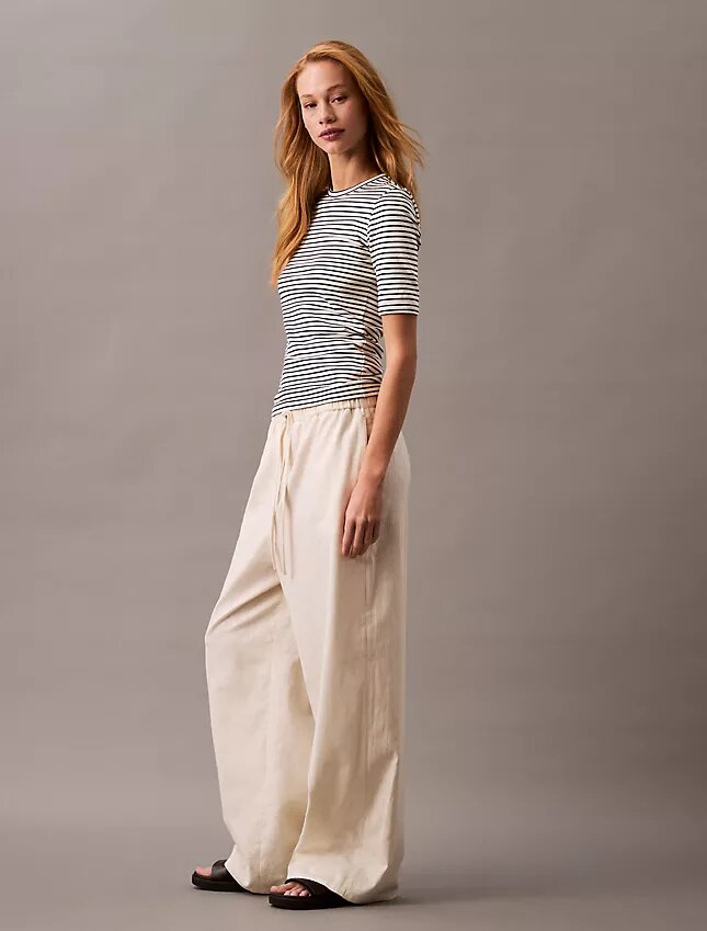 Pantalones de lino y algodón con cordón Pantalones de lino y algodón con cordón