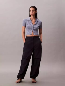 Pantalones de paracaídas de nailon arrugado