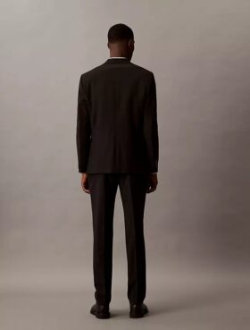 Pantalones de traje de corte ajustado