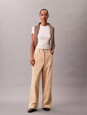 Pantalones holgados de pana