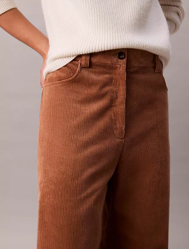 Pantalones holgados de pana Pantalones holgados de pana