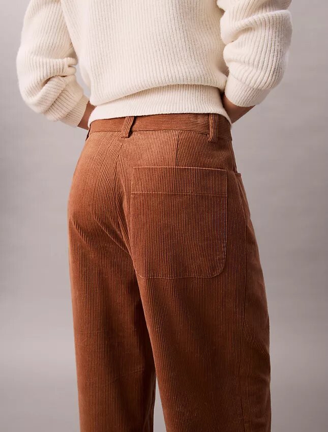 Pantalones holgados de pana Pantalones holgados de pana