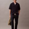Pantalones holgados y ajustados