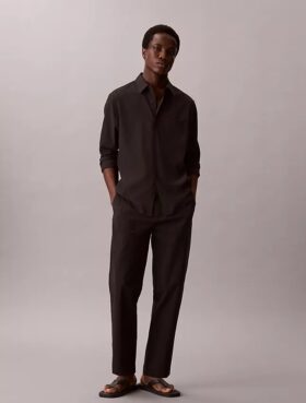 Pantalones rectos de seersucker