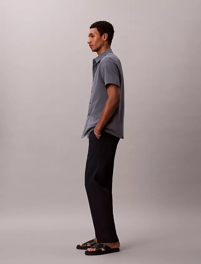 Pantalones rectos de seersucker Pantalones rectos de seersucker