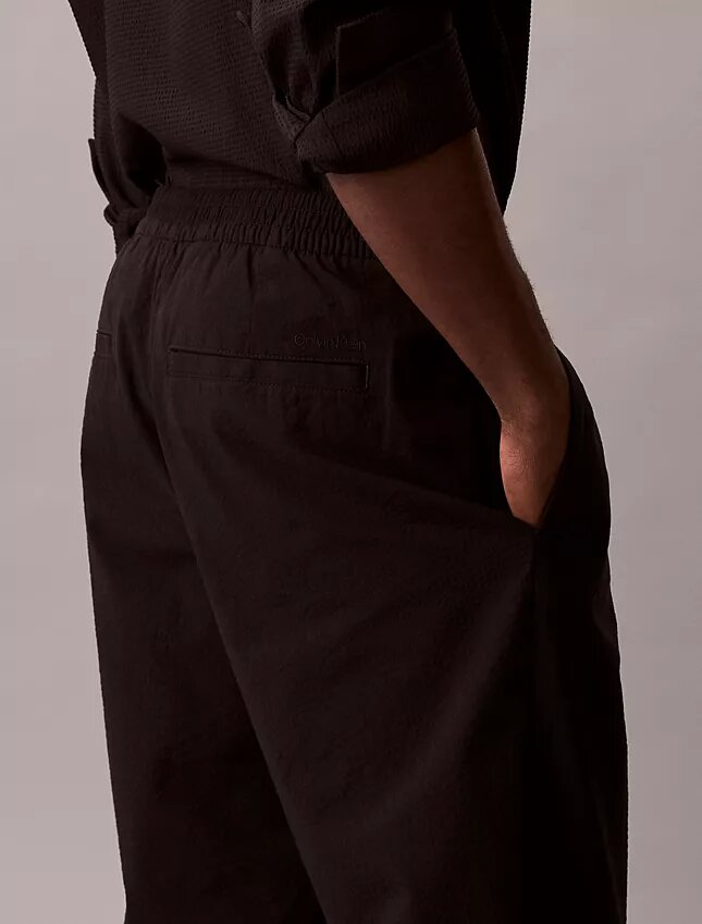 Pantalones rectos de seersucker Pantalones rectos de seersucker