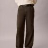 Pantalones rectos holgados con pinzas Pantalones rectos holgados con pinzas