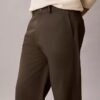 Pantalones rectos holgados con pinzas Pantalones rectos holgados con pinzas