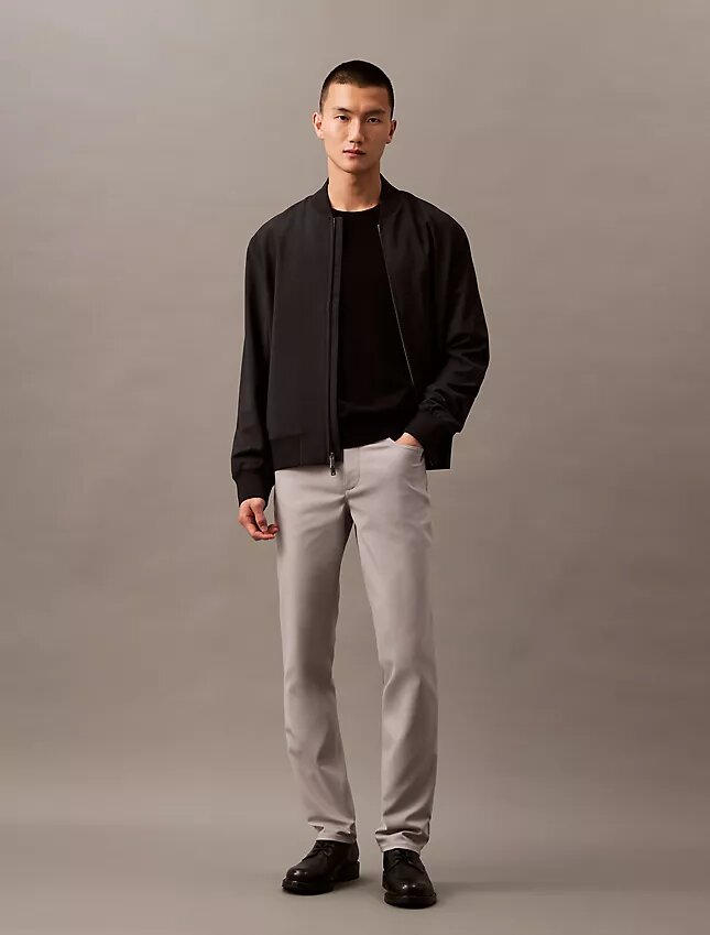 Pantalones Slim Move de 5 bolsillos Pantalones Slim Move de 5 bolsillos