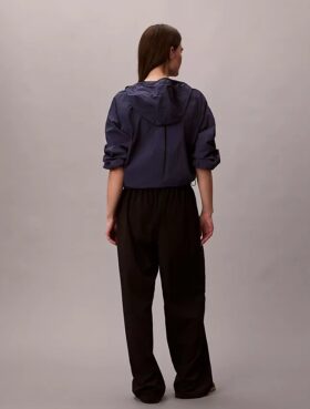 Pantalones tejidos para ir al trabajo