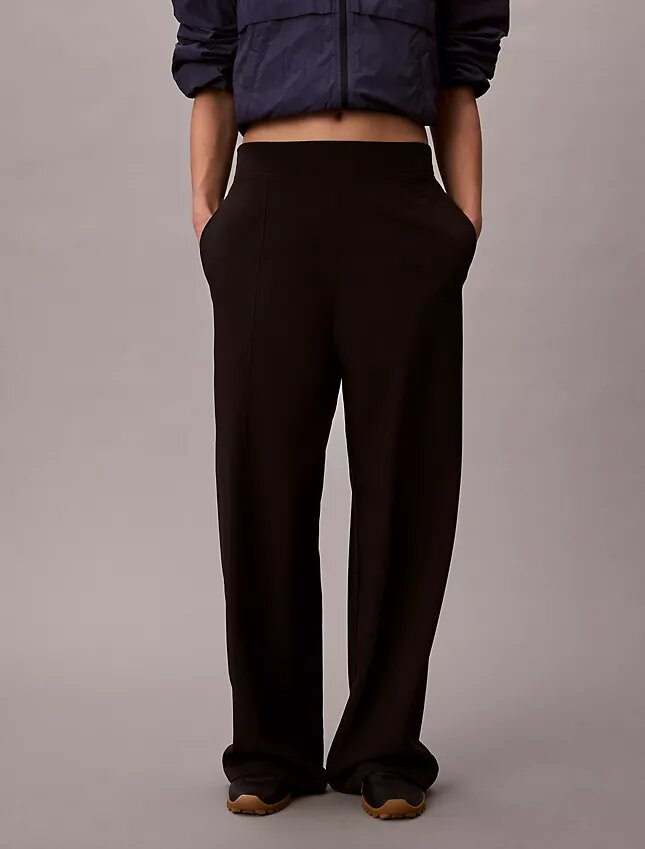 Pantalones tejidos para ir al trabajo Pantalones tejidos para ir al trabajo