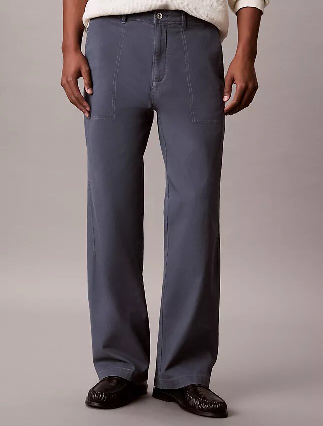 Pantalones utilitarios rectos de corte holgado Pantalones utilitarios rectos de corte holgado