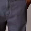 Pantalones utilitarios rectos de corte holgado Pantalones utilitarios rectos de corte holgado