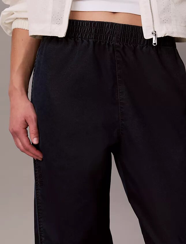 Pantalones vaqueros tipo paracaidista Pantalones vaqueros tipo paracaidista