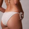 Partes de abajo de bikini lisas con lazos laterales