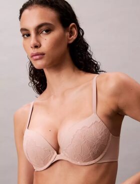 Perfectly Fit Push-Up Bra con escote profundo y ajuste perfecto