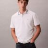 Polo clásico con ribetes de piqué y Monogram Polo clásico con ribetes de piqué y Monogram