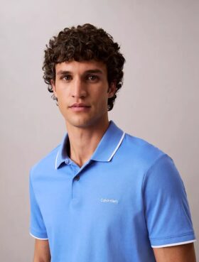 Polo con ribetes Liquid Touch