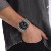 Reloj con brazalete de eslabones multifunción