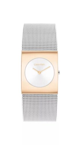 Reloj con esfera geométrica y brazalete de malla