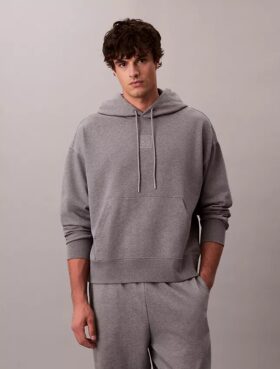 Sudadera con capucha de felpa con logotipo