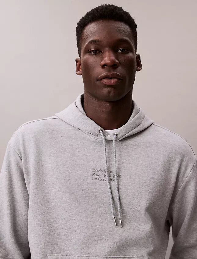 Sudadera con capucha y estampado de Kate Moss Sudadera con capucha y estampado de Kate Moss