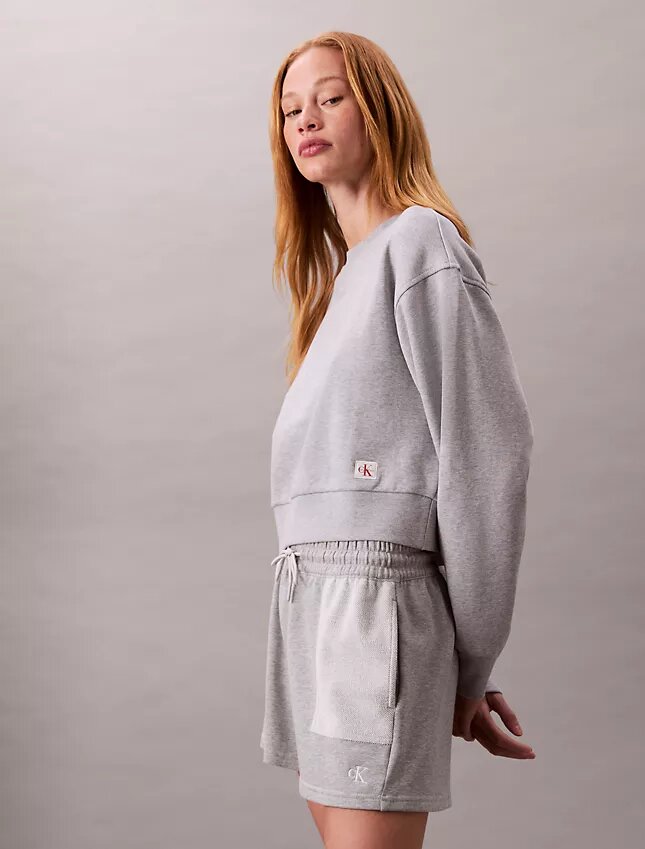 Sudadera corta holgada de felpa francesa Sudadera corta holgada de felpa francesa