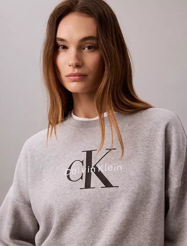 Sudadera holgada de felpa Monologo Sudadera holgada de felpa Monologo