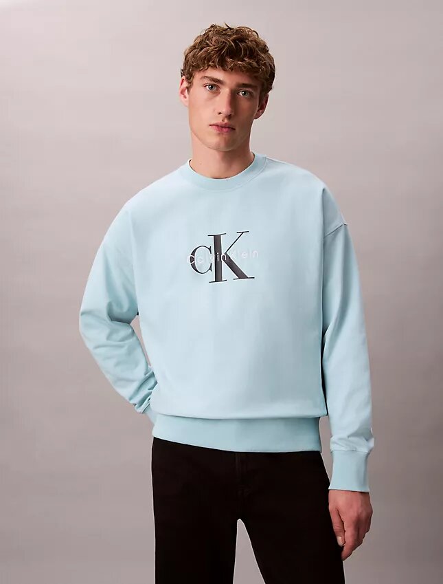 Sudadera holgada de felpa premium con logotipo Monogram Sudadera holgada de felpa premium con logotipo Monogram