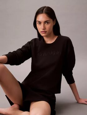 Sudadera moderna de felpa