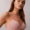 Sujetador Attraction con forro ligero y cobertura perfecta