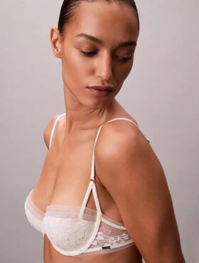 Sujetador balconette ligeramente forrado de CK Black Bridal
