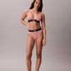Sujetador Bralette triangular elástico de Microfiber con Monogram gráfico y forro ligero Sujetador Bralette triangular elástico de Microfiber con Monogram gráfico y forro ligero