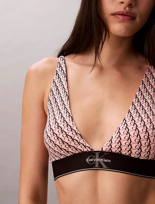 Sujetador Bralette triangular elástico de Microfiber con Monogram gráfico y forro ligero Sujetador Bralette triangular elástico de Microfiber con Monogram gráfico y forro ligero