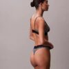 Sujetador Bralette triangular elástico de Microfiber con Monogram gráfico y forro ligero Sujetador Bralette triangular elástico de Microfiber con Monogram gráfico y forro ligero